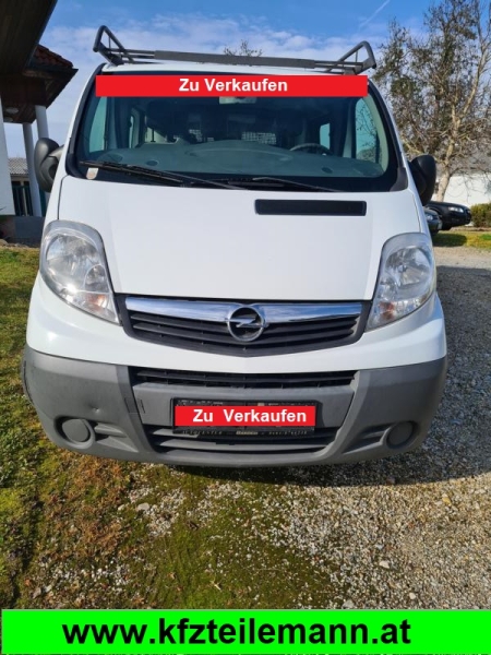 Opel Vivaro 2,0CDTi weiß 6 Sitze